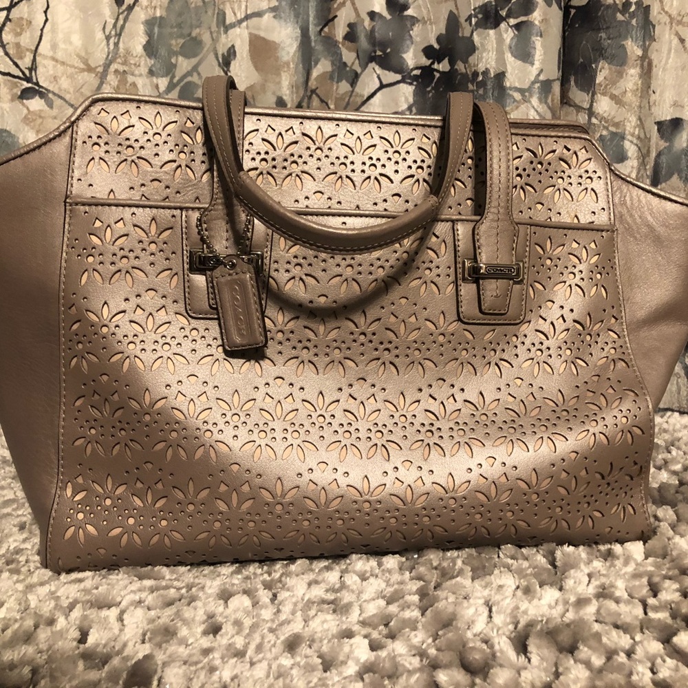 Coach Shoulder Bag/Tote EUC